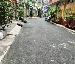QUẬN 10, THÀNH THÁI - SIÊU HIẾM CHDV 4.2X16M, SẴN DÒNG TIỀN HÀNG THÁNG 100TR, ĐƯỜNG TO HẺM RỘNG 2