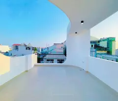 Bán góc 2 Mặt tiền Phan Huy Ích - Cạnh Emart 2 - 70m2 - 4 Tầng, Có Thang Máy - Thu Nhập 35tr/tháng