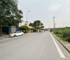 BÁN NHÀ ĐỨC GIANG 33M 5 TẦNG HIỆN ĐẠI, OTO TRÁNH, NHÀ MỚI HIỆN ĐẠI, 4,8 TỶ