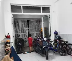 BÌNH TÂN - CÂY CÁM - CÁCH VÀI BƯỚC CHÂN RA MẶT TIỀN KÊNH THAM LƯƠNG - HẺM XE HƠI - NHÀ 2 TẦNG 2PN