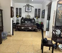 Bán nhà NGọc lâm Long Biên  lô góc 80m MT 6,7m giá18ty oto KD