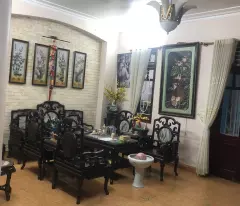 Bán nhà NGọc lâm Long Biên  lô góc 80m MT 6,7m giá18ty oto KD