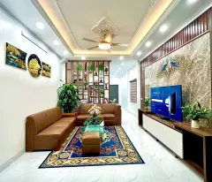 Bán nhà Vũ Tông Phan, 42m2, 4 tầng, Phân lô ô tô tránh, Chỉ 8,x tỷ, LH 0904690958