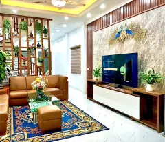 Bán nhà Vũ Tông Phan, 42m2, 4 tầng, Phân lô ô tô tránh, Chỉ 8,x tỷ, LH 0904690958
