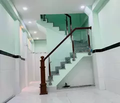 Gần Chùa Nghệ Sỹ - HXH 50m ra mặt tiền - (3.2 x 10)m - BTCT 2 Tầng