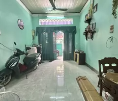Bán gấp nhà C4, 45m2 tại Cách Mạng Tháng 8, P4 Tân Bình 5.x Tỷ.