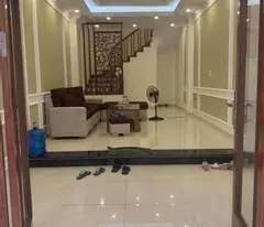 BÁN NHÀ TRẦN BÌNH - MAI DỊCH - CẦU GIẤY GẦN VIỆN 108 NGÕ ÔTÔ ĐỖ CỬA CHỈ 10.6 TỶ