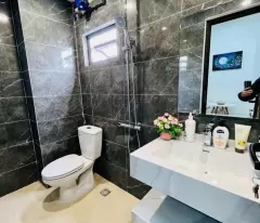 TÒA CCMN QUAN HOA - CẦU GIẤY 60M2 14.5 TỶ HAI MẶT THOÁNG, DOANH THU 90TR/TH