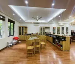 MP HOA BẰNG - BIỆT THỰ CẦU GIẤY - VỊ TRÍ ĐẮC ĐỊA- 6 TẦNG 1 HẦM - THANG MÁY VI VU