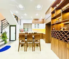 NHÀ TT CẦU GIẤY-LÔ GÓC-3 THOÁNG- TẶNG NỘI THẤT XIN XÒ- GIÁ CHỈ HƠN 9 TỶ