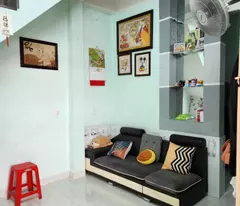 Gần Công Viên Làng Hoa - Hẻm xe hơi 7 chỗ - BTCT 2 Tầng