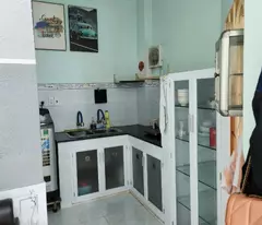 Gần Công Viên Làng Hoa - Hẻm xe hơi 7 chỗ - BTCT 2 Tầng