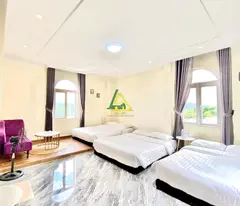 CHO THUÊ KHÁCH SẠN 14PN HOÀNG HOA THÁM P10