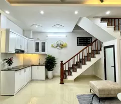 🏠 4,79 tỷ có Nhà 4 Tầng Full Nội Thất tại ngõ 81 Đông Ngạc! 🌟