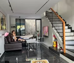 Bán nhà Đường Bưng Ông Thoàn, DT 60 m, chủ tặng lại nội thất trị giá gần 1 tỷ - GIá nhình 6 tỷ
