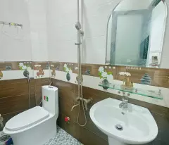 Bán nhà Mặt tiền Phan Tây Hồ Phú Nhuận-3x9- 5 Tầng-Tặng NT- HC- Chỉ 6 Tỷ18