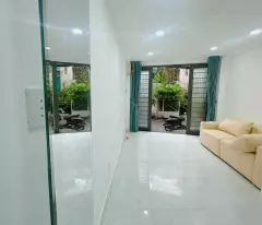 Bán nhà Mặt tiền Phan Tây Hồ Phú Nhuận-3x9- 5 Tầng-Tặng NT- HC- Chỉ 6 Tỷ18