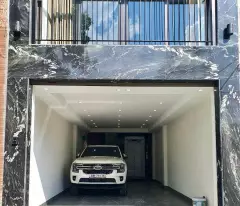 +Bán nhà Cao Lỗ, Đông Anh 105m2 X3T Kinh doanh ô tránh, gara 2 thoáng, 5p sang phố, giá 13 tỷ.