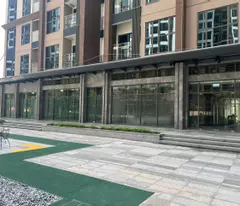 Chính chủ bán shop chân đế tòa Masteri Vị trí đẹp 74m2- Giá 9.2 tỷ LH : 0911051289