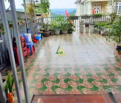 Cho thuê nhà nguyên căn đường Hoàng Hoa Thám phường 10 giá 13tr