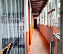 Cho thuê nhà nguyên căn đường Hoàng Hoa Thám phường 10 giá 13tr