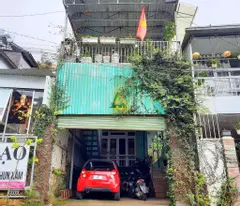 Cho thuê nhà nguyên căn đường Hoàng Hoa Thám phường 10 giá 13tr