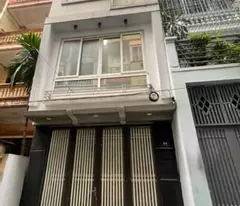 HÀNG HÓT CẦU GIẤY - PHÂN LÔ Ô TÔ TRÁNH - MẶT NGÕ THÔNG - 10M RA PHỐ - KINH DOANH ĐỈNH - VĂN PHÒNG