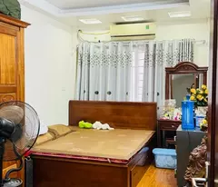 Chủ nhà cần bán để mua nhà to hơn, Ô tô đỗ cổng, ngõ thông các ngả, 30 m2 giá 5,35 tỷ
