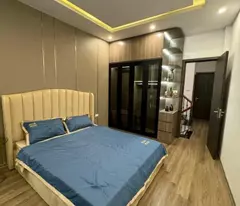Bán nhà Vạn Phúc - ô tô đỗ cửa- Ngõ nông- gần phố- 35m2 x 5 tầng