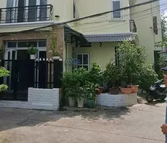 **Nhỉnh 11Tỷ-Nhà Đẹp Lô Góc Quận Nhất,Ngang Hiếm 7.2X10m, 4Tấm 6PN Đã HC