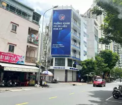 QUẬN 10, SIÊU KHAN HIÊM - DUY NHẤT CUNG ĐƯỜNG CHỈ 1 CĂN NÀY BÁN - NGANG 11m