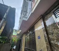 BÁN NHÀ 5 TẦNG TẠI PHÚ DIỄN - NỞ HẬU - GẦN PHỐ - GIÁ TỐT - CẠNH ĐH TÀI NGUYÊN - HƠN 5 TỶ