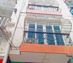 BÁN NHÀ TRUNG TÂM QUẬN CẦU GIẤY Ô TÔ ĐỖ CỬA KINH DOANH SẦM UẤT VỪA Ở VỪA CHO THUÊ CHỈ  13 TỶ