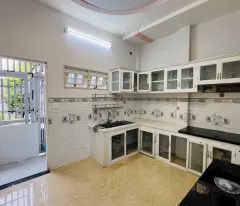 CĂN 2 MẶT TIỀN ( 60M2 ) - 4×15M - 3 PHÒNG NGỦ - HẺM THÔNG XE HƠI VÀO NHÀ - NHỈNH 5t, Nhà đang cho