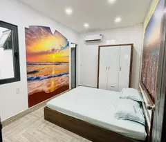 Bán nhà Hẻm xe hơi, 4x11m, 3PN, giá 5.x tỷ