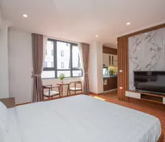 Cho thuê căn hộ dịch vụ cao cấp tại 47 Linh Lang, view thoáng, di chuyển thuận tiện HN