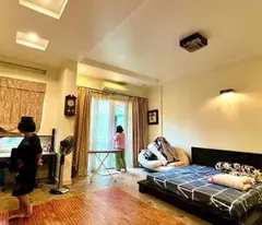 Nhà khu p lô Đông Thủ Thiêm, 100m2 , 5x20m, 2 tầng,đường 20m có vỉa hè , tiện KD