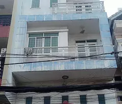 QUẬN 7, MẶT TIỀN KINH DOANH - NGANG HƠN 5Mx12.8M - ĐƯỜNG RỘNG 30M, GẦN CẦU PHÚ MỸ GIAO NGUYỄN THỊ