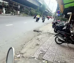 QUẬN 7, MẶT TIỀN KINH DOANH - NGANG HƠN 5Mx12.8M - ĐƯỜNG RỘNG 30M, GẦN CẦU PHÚ MỸ GIAO NGUYỄN THỊ