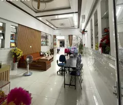 Bán nhà 2 tầng Phùng Đình Phùng