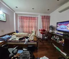 NHÀ PHỐ THUỴ KHUÊ - 5 TẦNG THANG MÁY - VỊ TRÍ GẦN PHỐ - CHỈ VIỆC Ở LUÔN