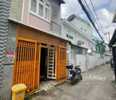 Trung tâm GDNN - GDTX Quận - Hẻm xe hơi - (4.5 x 7.5)m - BTCT 2 Tầng