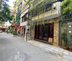 BÁN NHÀ QUẦN NGỰA BA ĐÌNH PHÂN LÔ Ô TÔ TRÁNH 6 TẦNG THANG MÁY
70M 23,6 TỶ