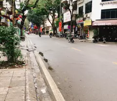 Mặt phố Hàng Bún – Giữa lõi phố cổ không quy hoạch chỉ 4.9 tỷ