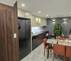 Bán nhà khu phân cho cán bộ cảnh vệ lăng đường Láng 48m2 5 tầng 12 tỷ