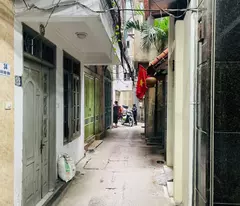 BÁN NHÀ ĐỘI CẤN-5 TẦNG LÔ GÓC,THOÁNG SÁNG