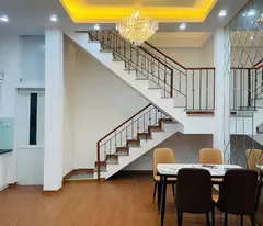 BÁN NHÀ ĐỘI CẤN-5 TẦNG LÔ GÓC,THOÁNG SÁNG