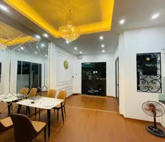 BÁN NHÀ ĐỘI CẤN-5 TẦNG LÔ GÓC,THOÁNG SÁNG
