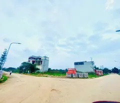Cần tiền Bán đất lô góc trục chính trung tâm Hòa Lạc có vỉ hè rộng tới 80m2