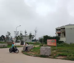 Cần tiền Bán đất lô góc trục chính trung tâm Hòa Lạc có vỉ hè rộng tới 80m2